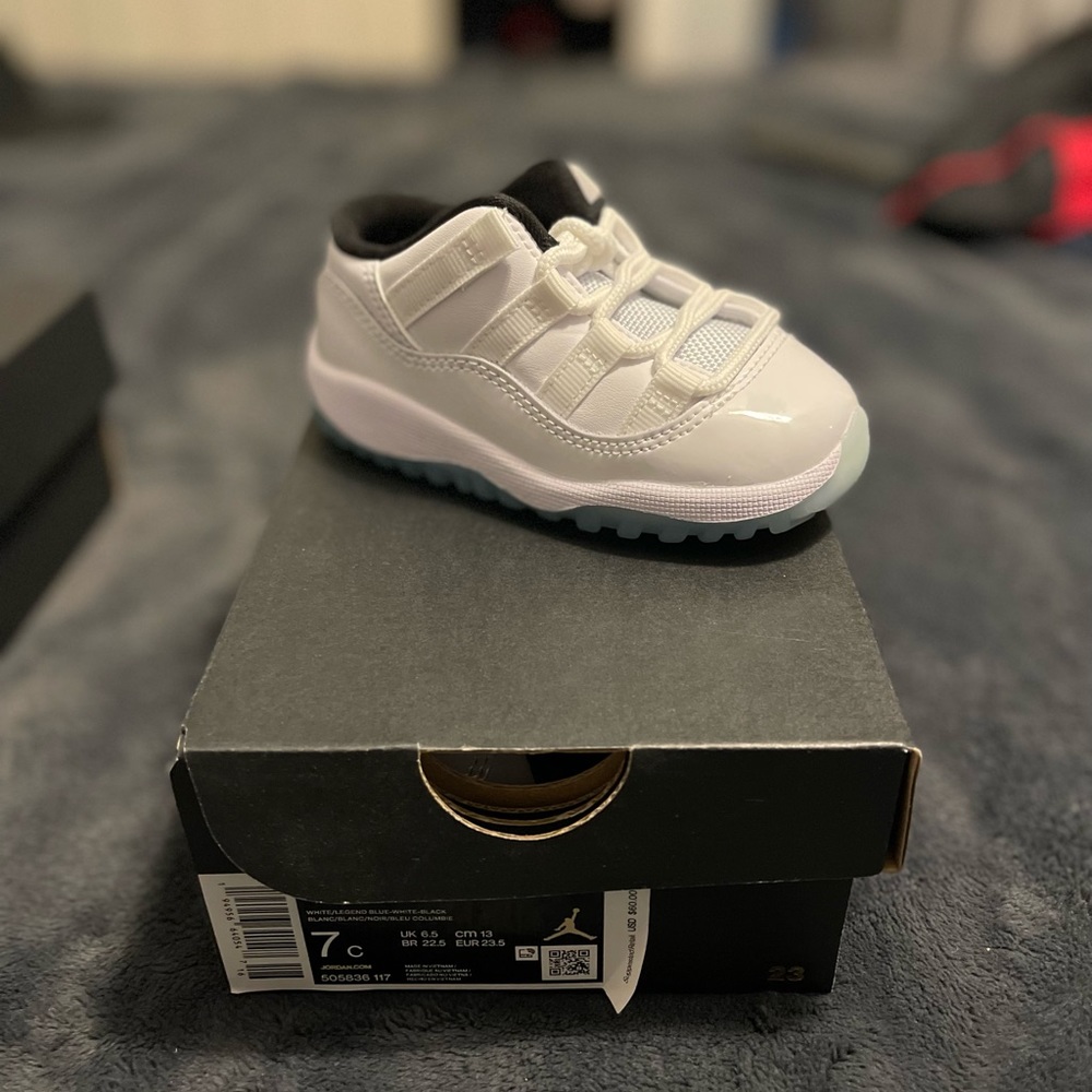 Jordan 11 Retro Low (TD) 7c